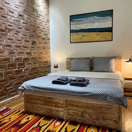 Apartman Loft-style On Virmenska Str