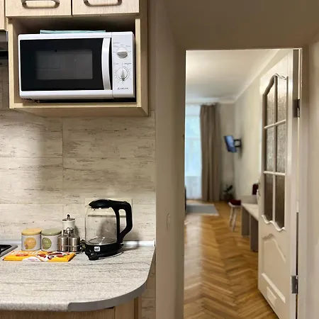 Loft-style On Virmenska Str Apartman *