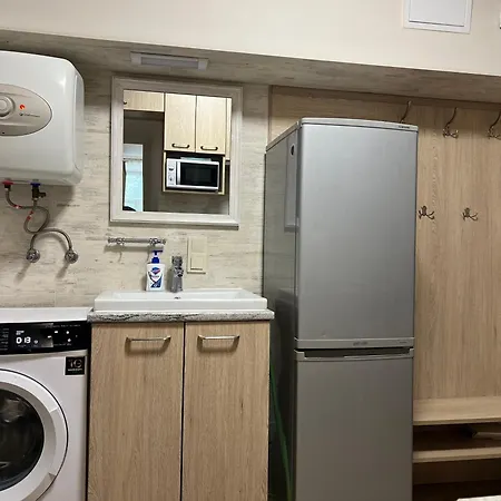 Loft-style On Virmenska Str Apartman Lviv