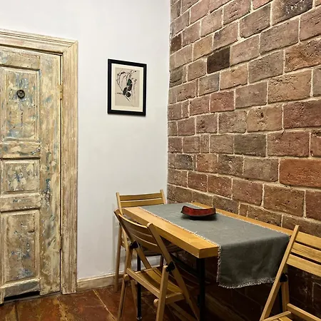 Loft-style On Virmenska Str Apartman Lviv