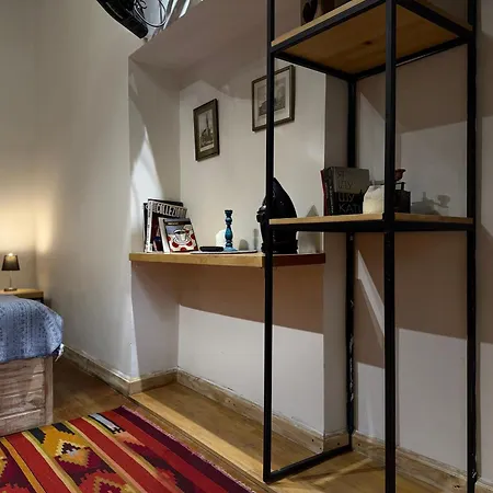 公寓 Loft-style On Virmenska Str *