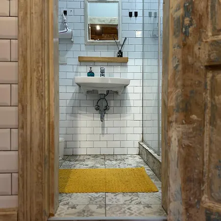 Loft-style On Virmenska Str Apartmán