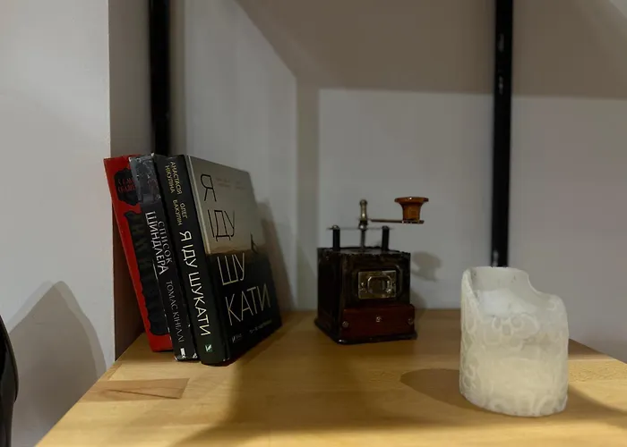 דירה Loft-style On Virmenska Str לבוב